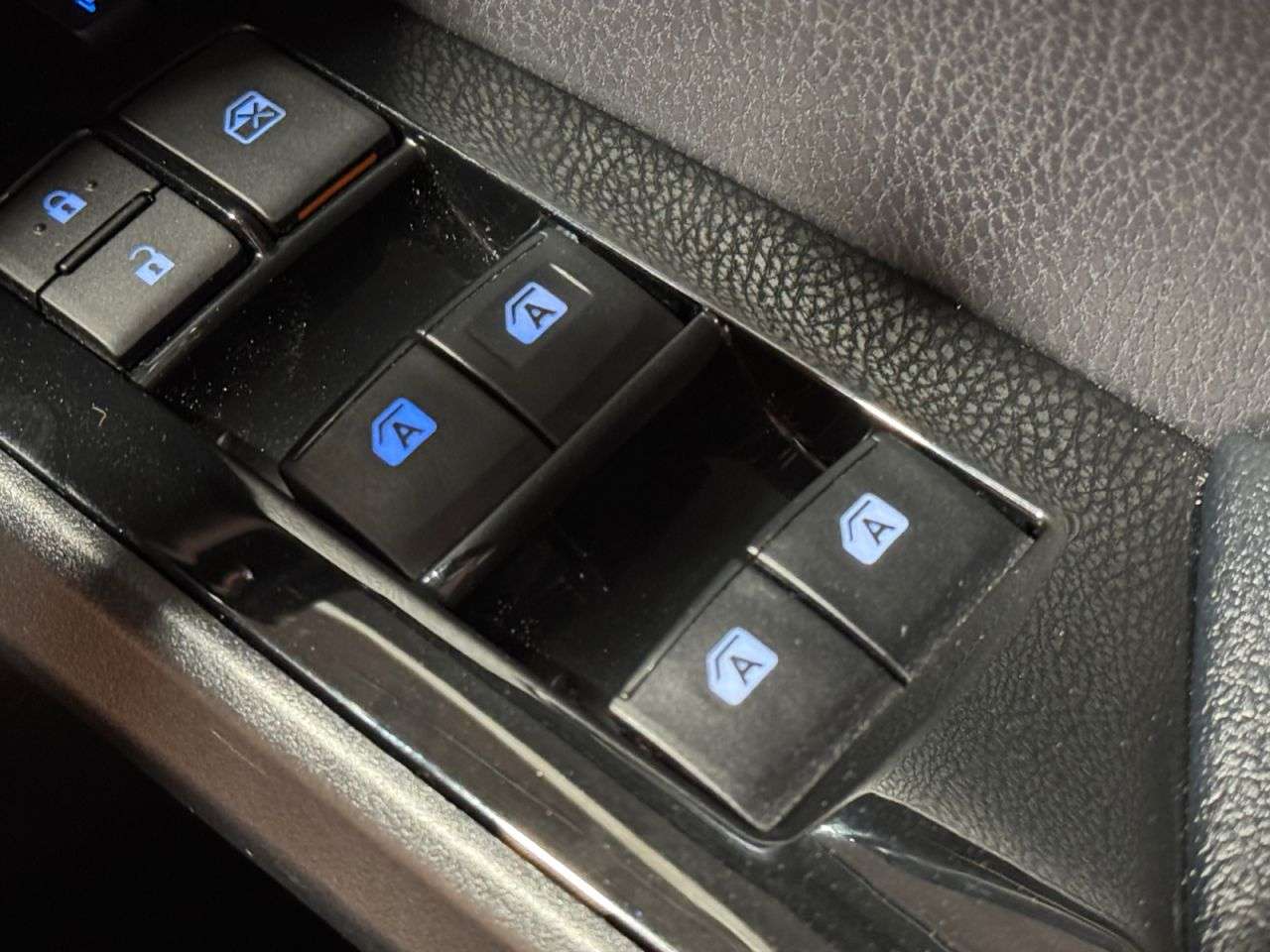 2017 TOYOTA PRIUS 2017 TOYOTA PRIUS