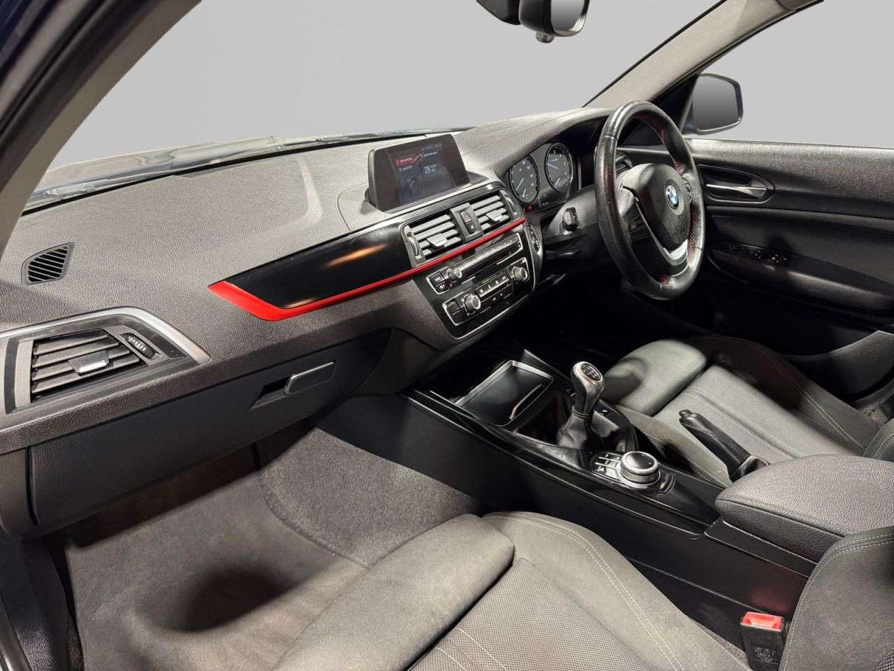 2018 BMW 1 SERIES 2018 BMW 1 SERIES