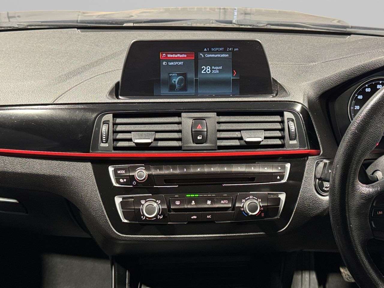 2018 BMW 1 SERIES 2018 BMW 1 SERIES