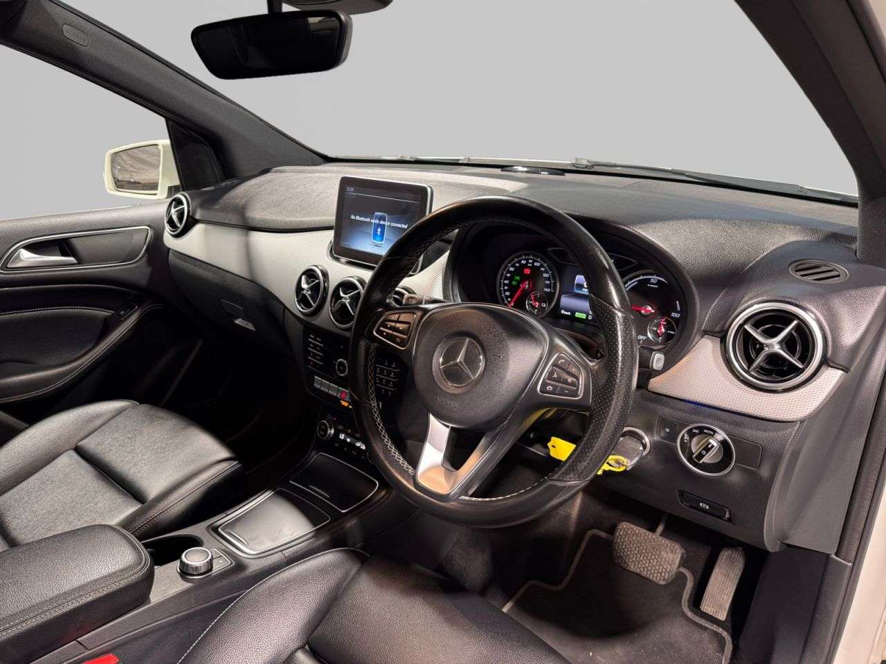2016 MERCEDES-BENZ B CLASS 2016 MERCEDES-BENZ B CLASS