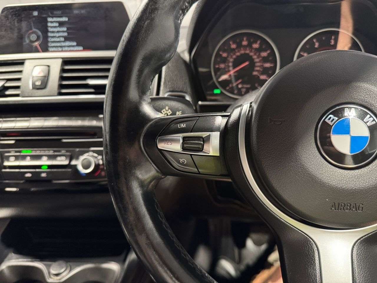 2017 BMW 1 SERIES 2017 BMW 1 SERIES