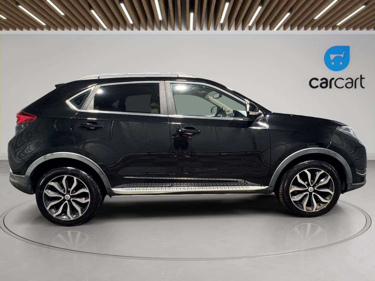 2017 MG GS 2017 MG GS