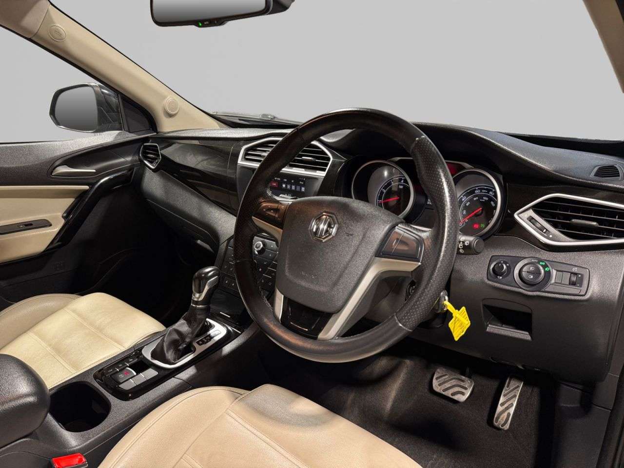2017 MG GS 2017 MG GS