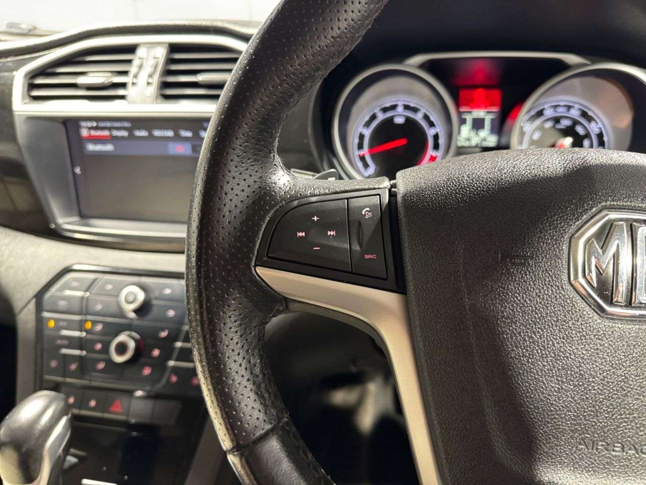 2017 MG GS 2017 MG GS