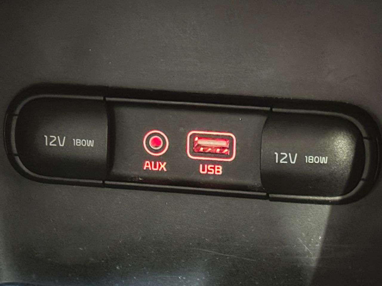 2017 KIA SPORTAGE 2017 KIA SPORTAGE