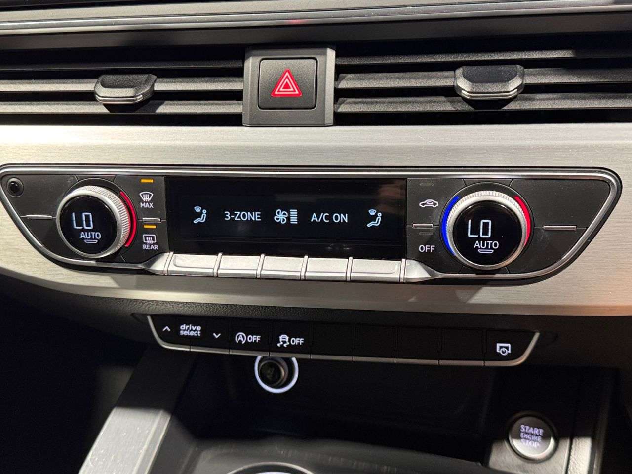 2016 AUDI A4 AVANT 2016 AUDI A4 AVANT