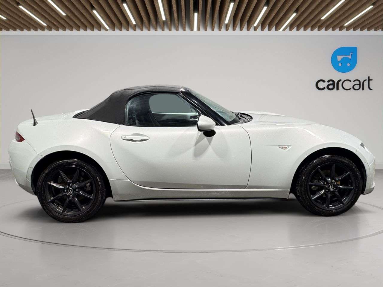 2016 MAZDA MX-5 2016 MAZDA MX-5