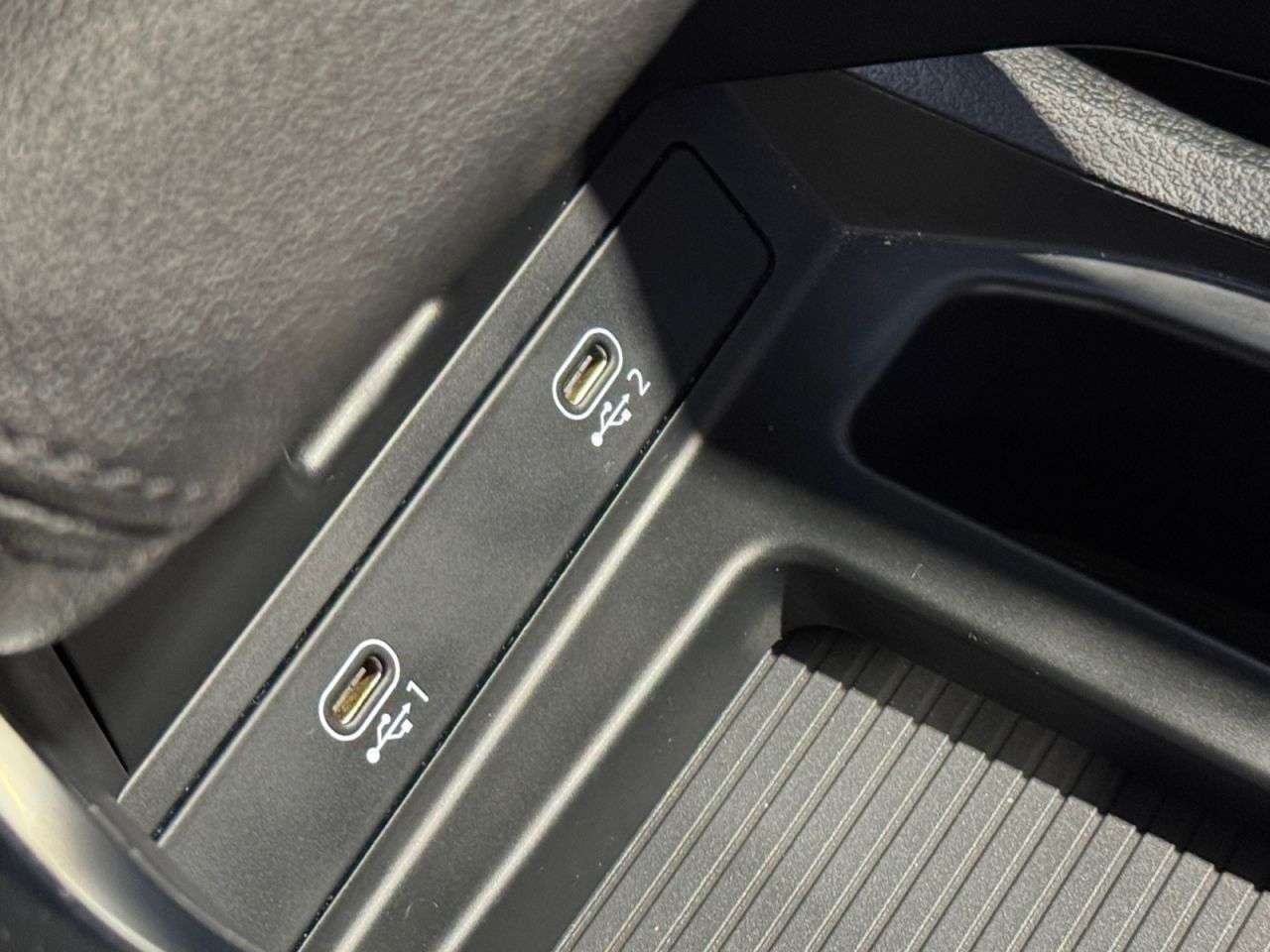 2021 AUDI E-TRON 2021 AUDI E-TRON