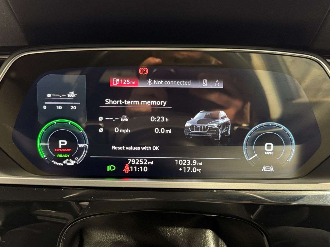 2021 AUDI E-TRON 2021 AUDI E-TRON