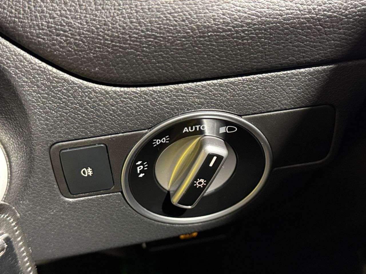 2016 MERCEDES-BENZ GLA 2016 MERCEDES-BENZ GLA