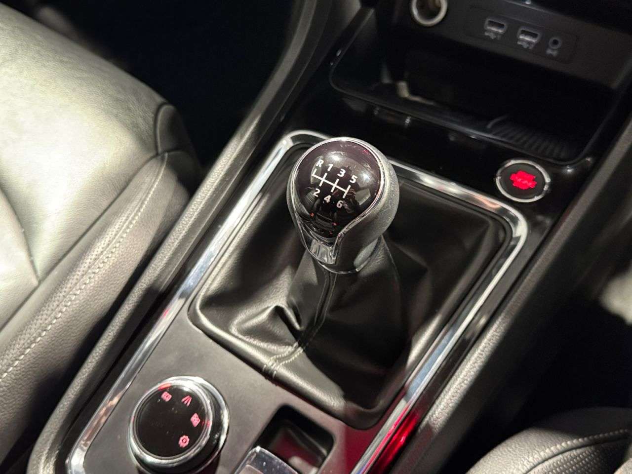 2016 SEAT ATECA 2016 SEAT ATECA