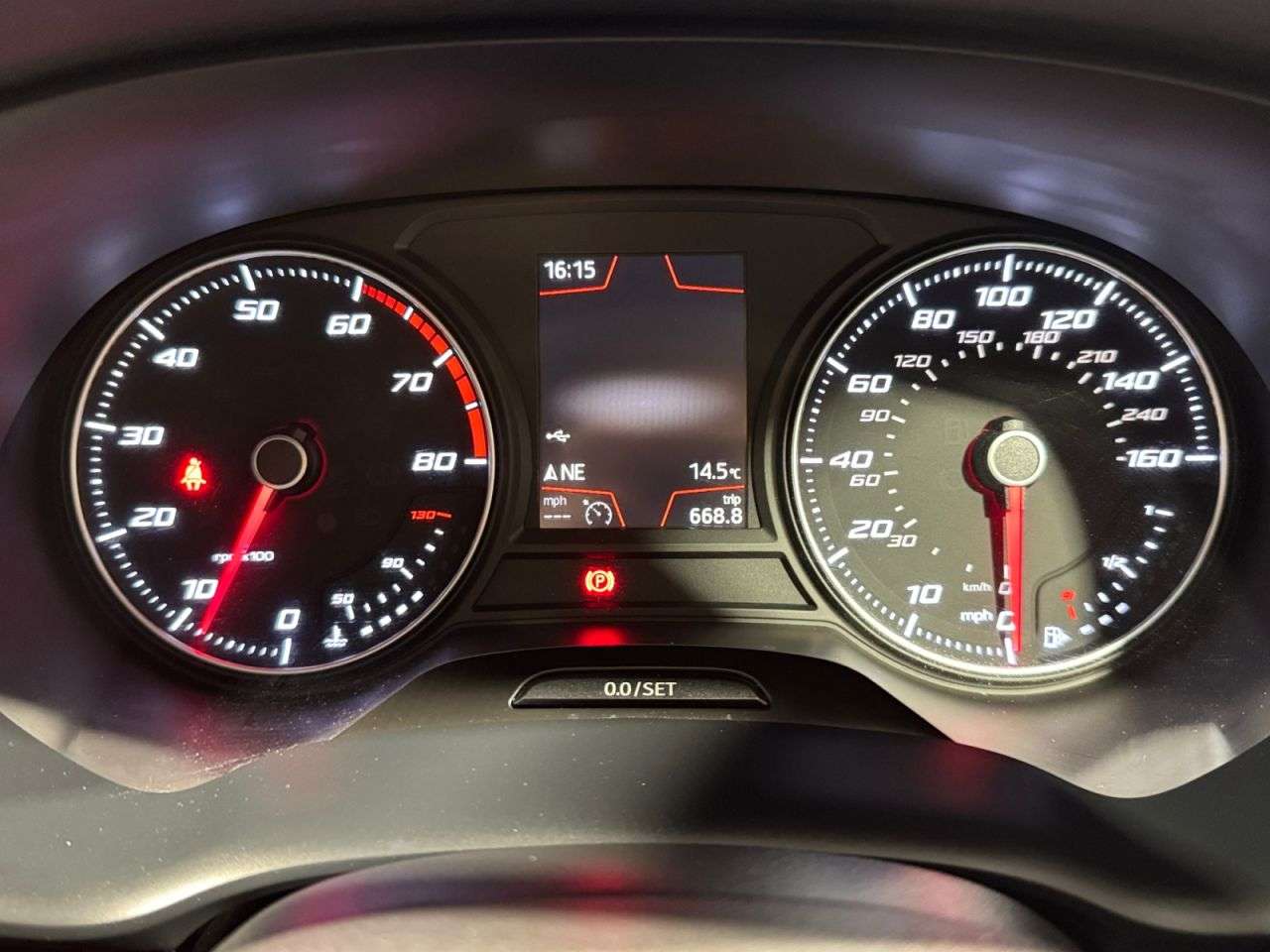 2016 SEAT ATECA 2016 SEAT ATECA