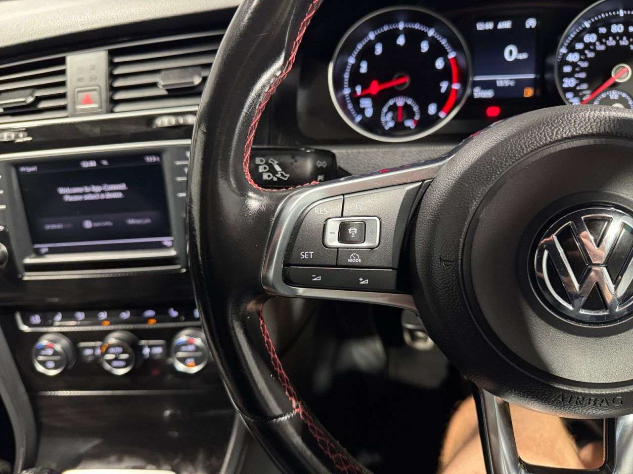 2016 VOLKSWAGEN GOLF 2016 VOLKSWAGEN GOLF