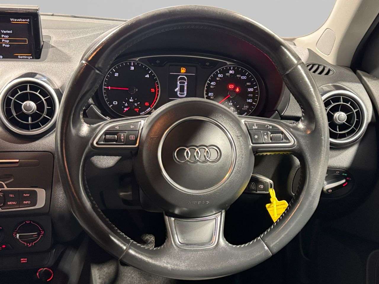 2015 AUDI A1 2015 AUDI A1