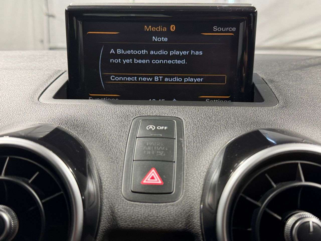 2015 AUDI A1 2015 AUDI A1