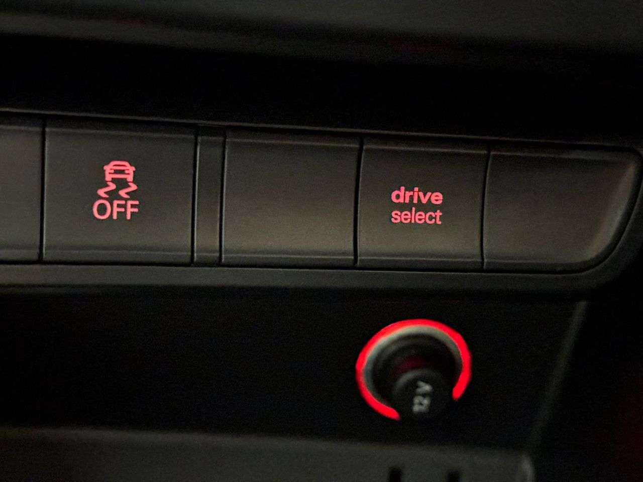 2015 AUDI A1 2015 AUDI A1