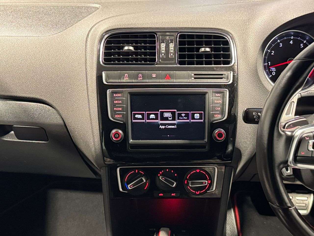 2016 VOLKSWAGEN POLO 2016 VOLKSWAGEN POLO