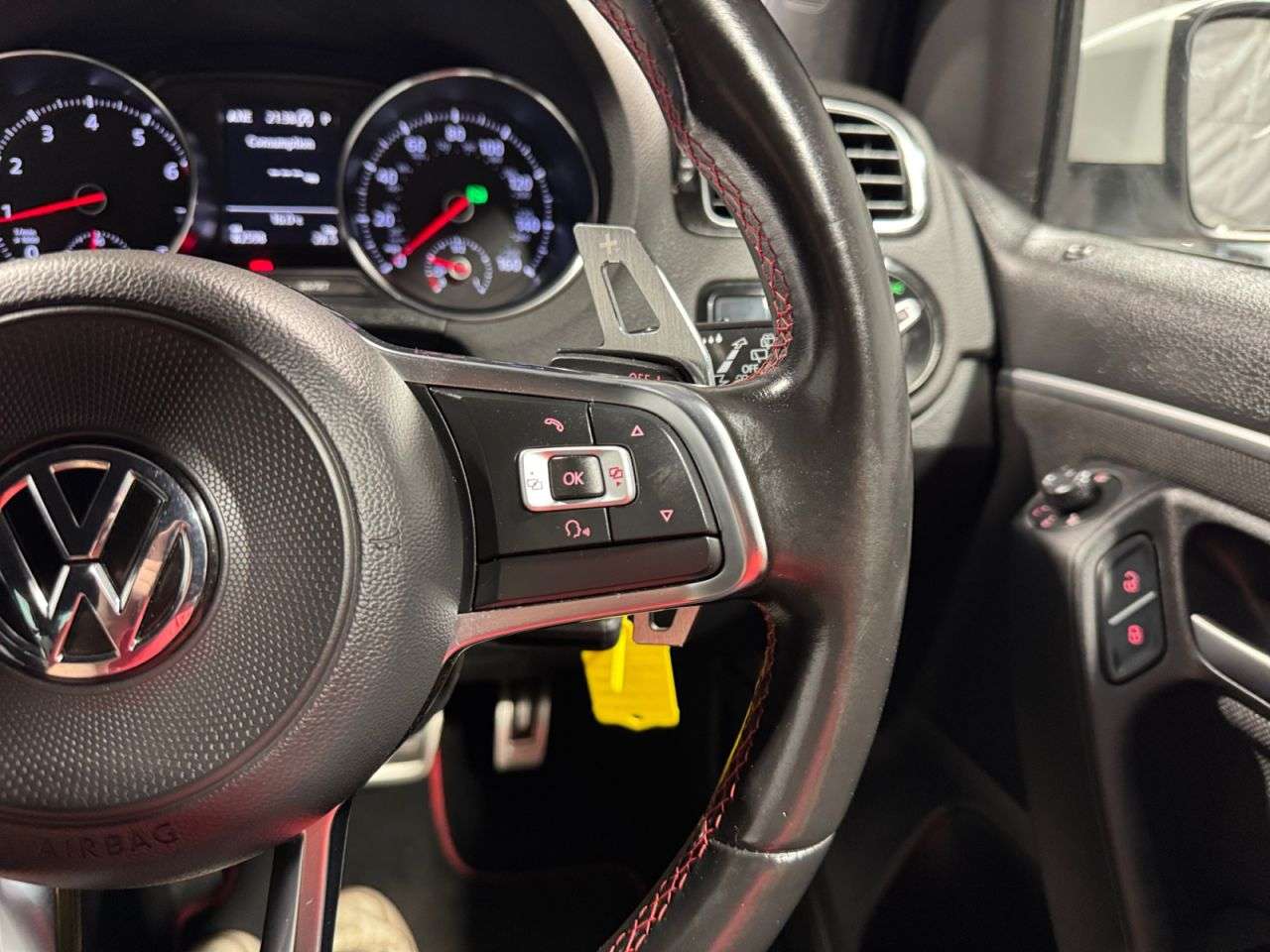 2016 VOLKSWAGEN POLO 2016 VOLKSWAGEN POLO