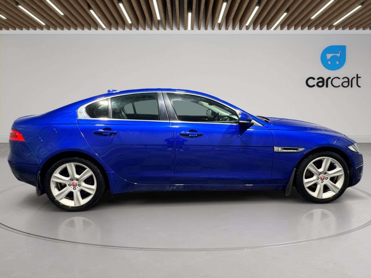 2019 JAGUAR XE 2019 JAGUAR XE
