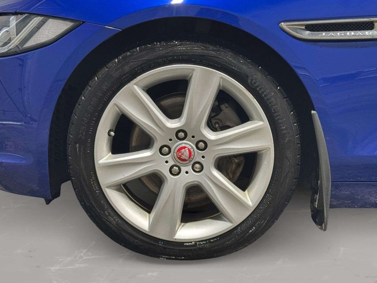 2019 JAGUAR XE 2019 JAGUAR XE