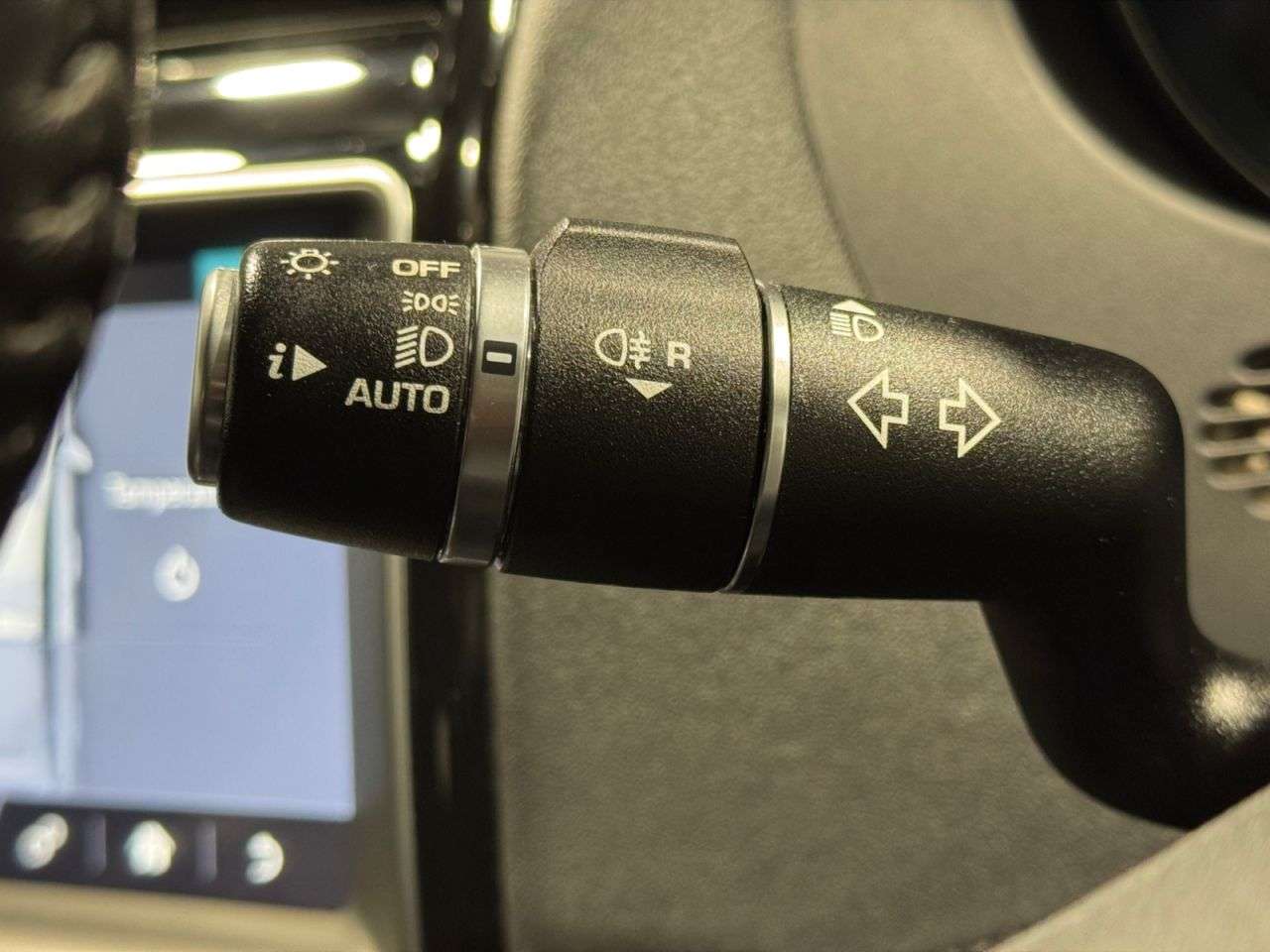 2019 JAGUAR XE 2019 JAGUAR XE