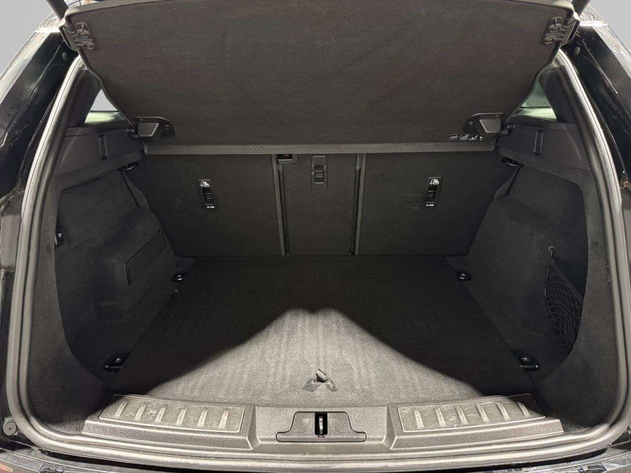2019 LAND ROVER RANGE ROVER EVOQUE 2019 LAND ROVER RANGE ROVER EVOQUE