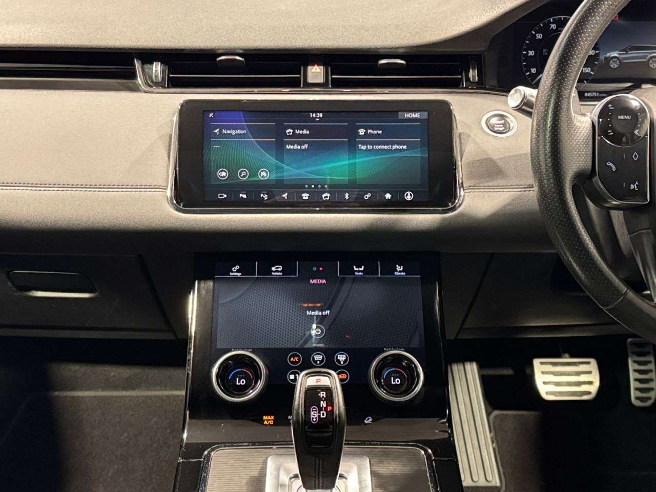2019 LAND ROVER RANGE ROVER EVOQUE 2019 LAND ROVER RANGE ROVER EVOQUE