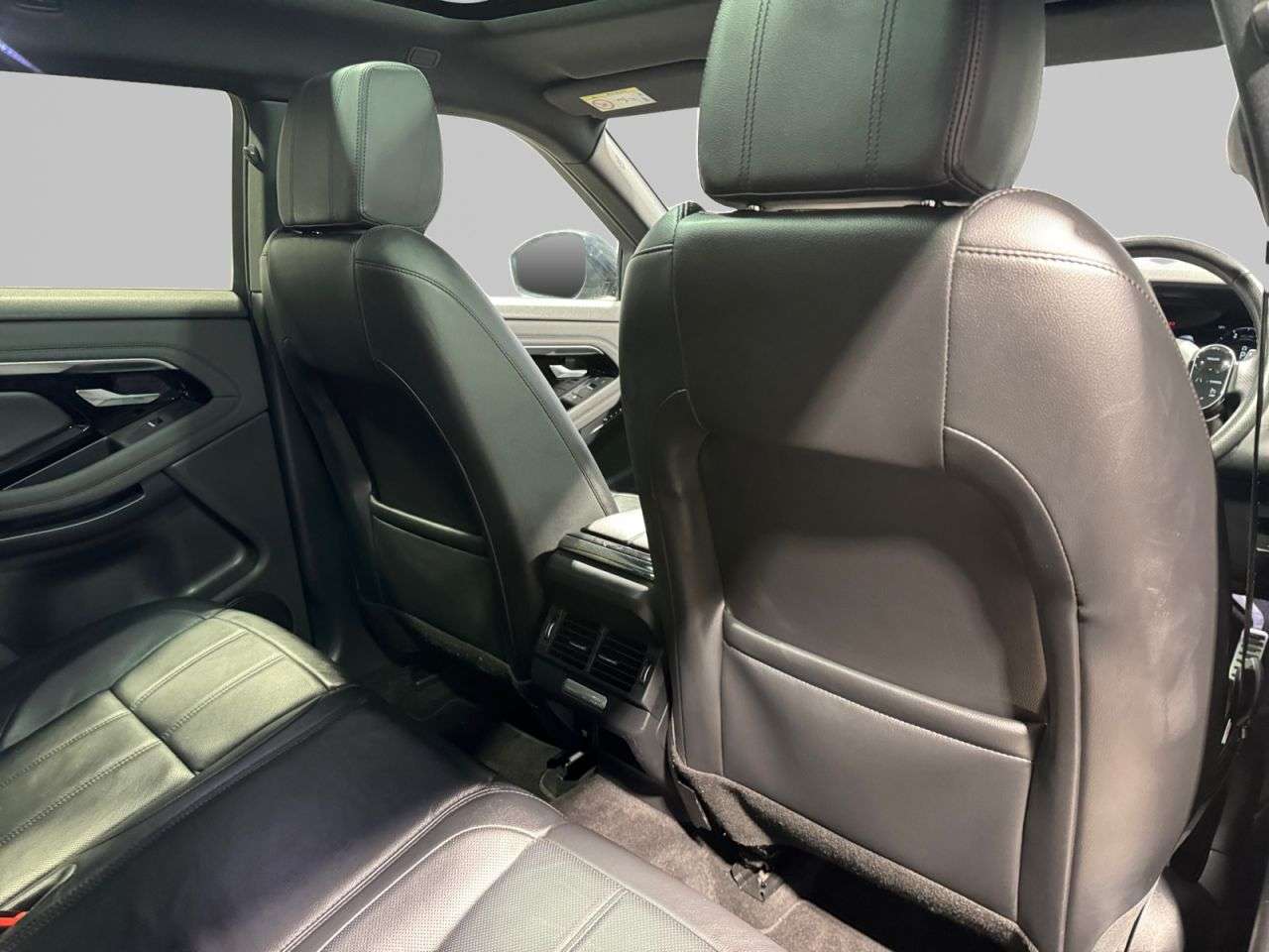 2019 LAND ROVER RANGE ROVER EVOQUE 2019 LAND ROVER RANGE ROVER EVOQUE