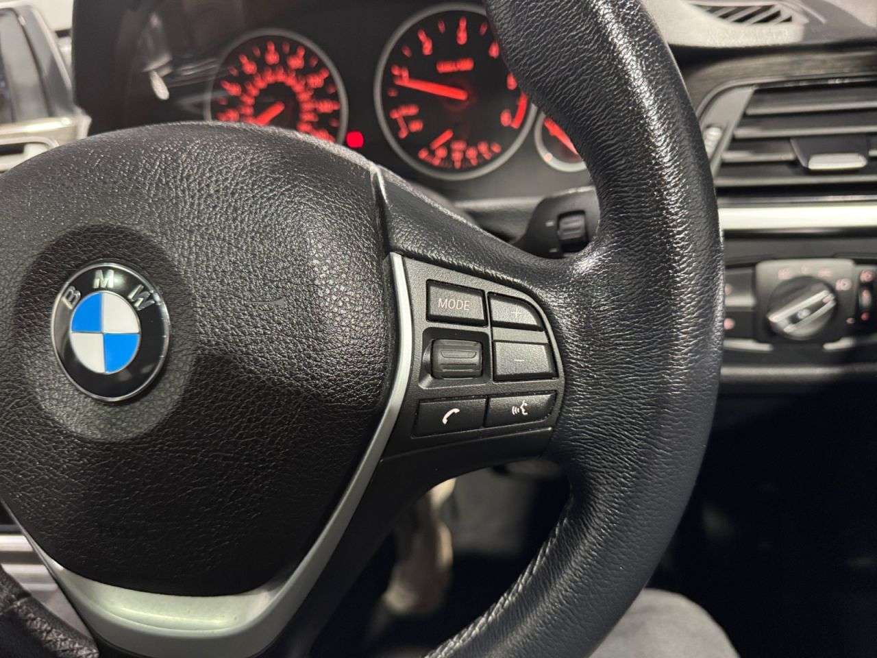 2013 BMW 3 SERIES GRAN TURISMO 2013 BMW 3 SERIES GRAN TURISMO