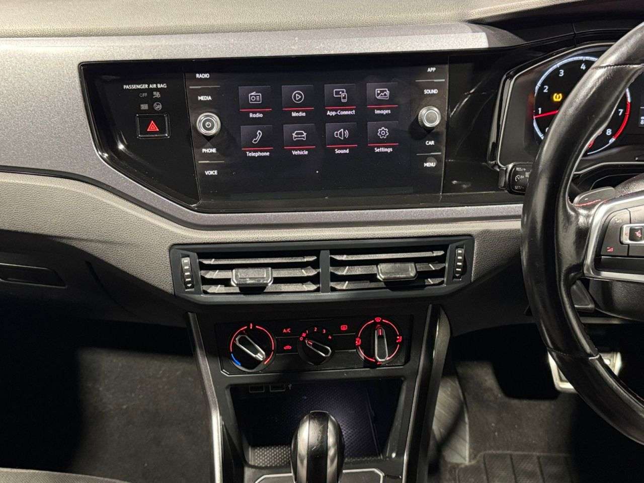 2019 VOLKSWAGEN POLO 2019 VOLKSWAGEN POLO