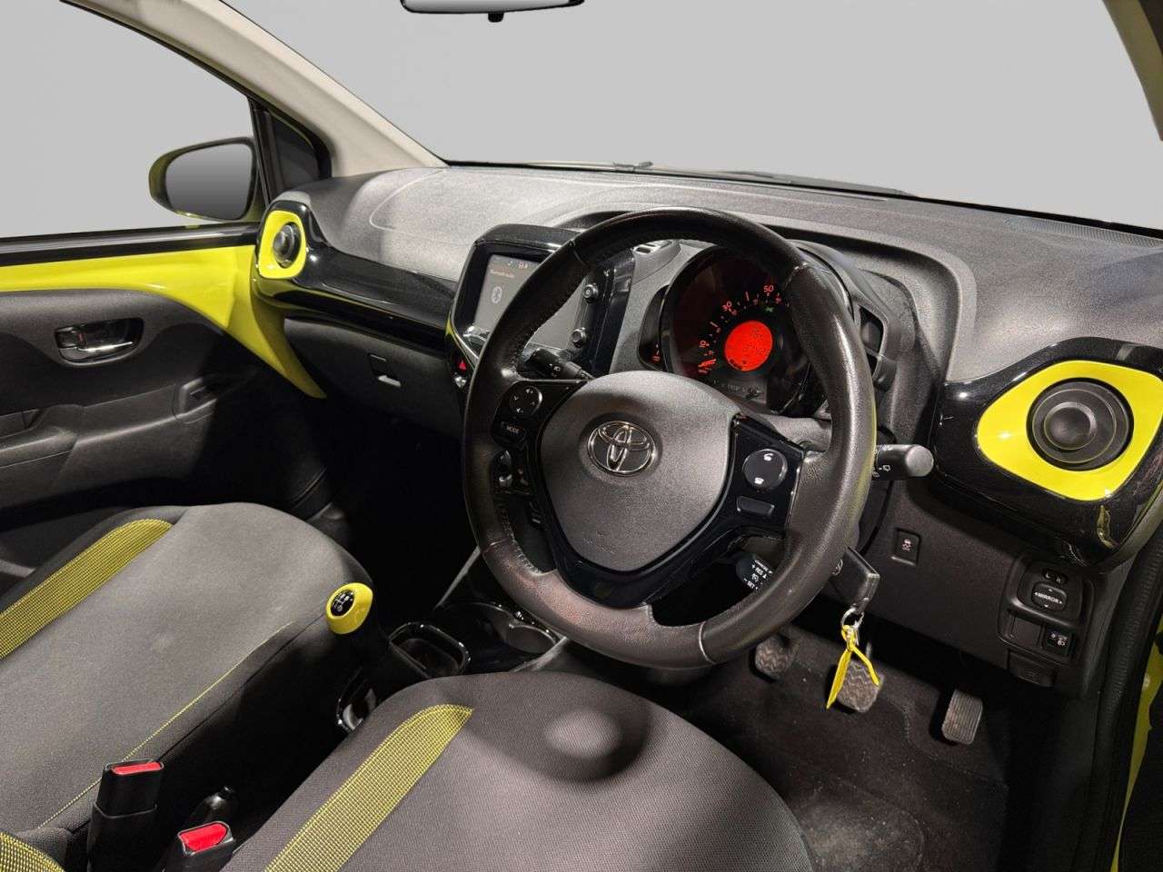 2016 TOYOTA AYGO 2016 TOYOTA AYGO