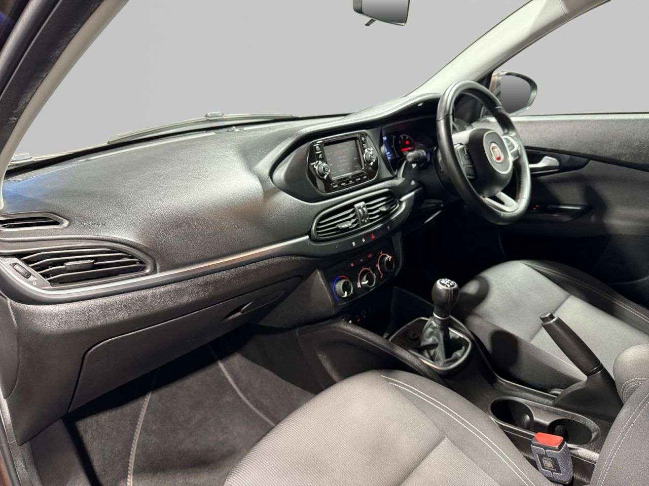 2016 FIAT TIPO 2016 FIAT TIPO