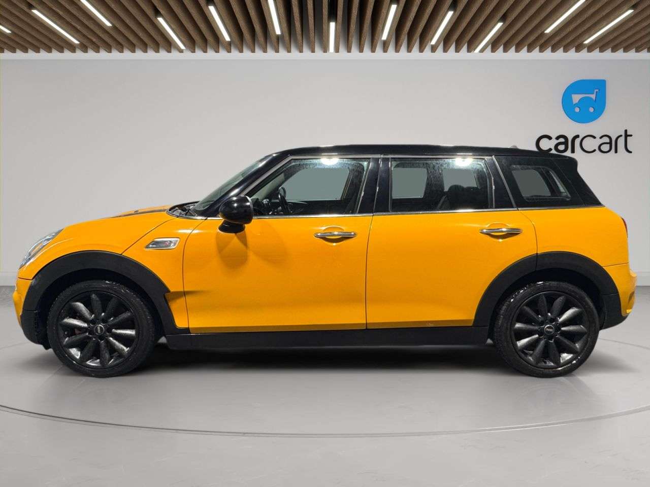 A 2018 MINI CLUBMAN 2.0 Cooper SD Estate 6dr Diesel Manual Euro 6 (s/s) (190 ps) (Rates startin A 2018 MINI CLUBMAN 2.0 Cooper SD Estate 6dr Diesel Manual Euro 6 (s/s) (190 ps) (Rates startin