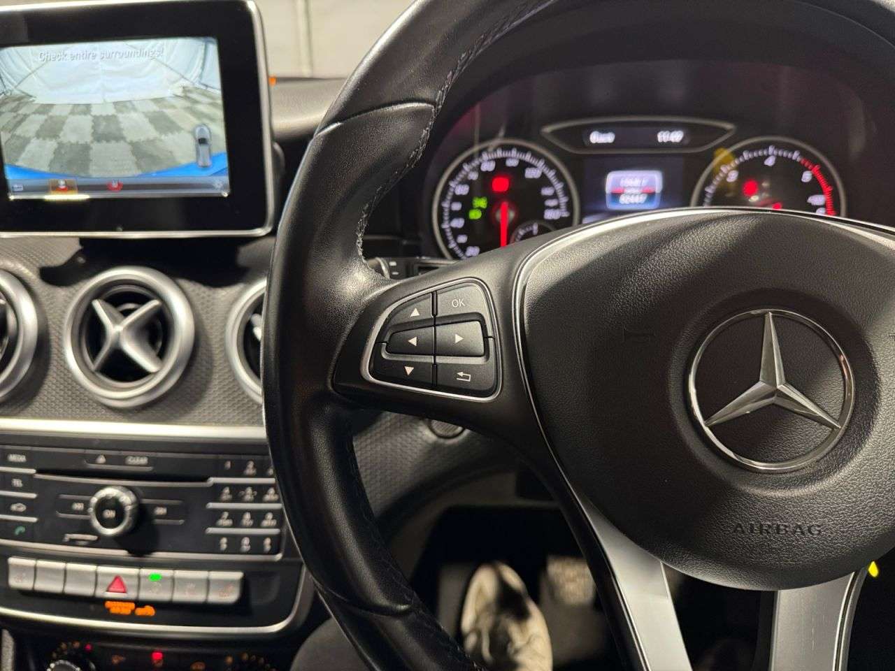 2016 MERCEDES-BENZ A CLASS 2016 MERCEDES-BENZ A CLASS