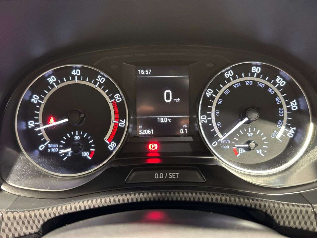 2017 SKODA FABIA 2017 SKODA FABIA