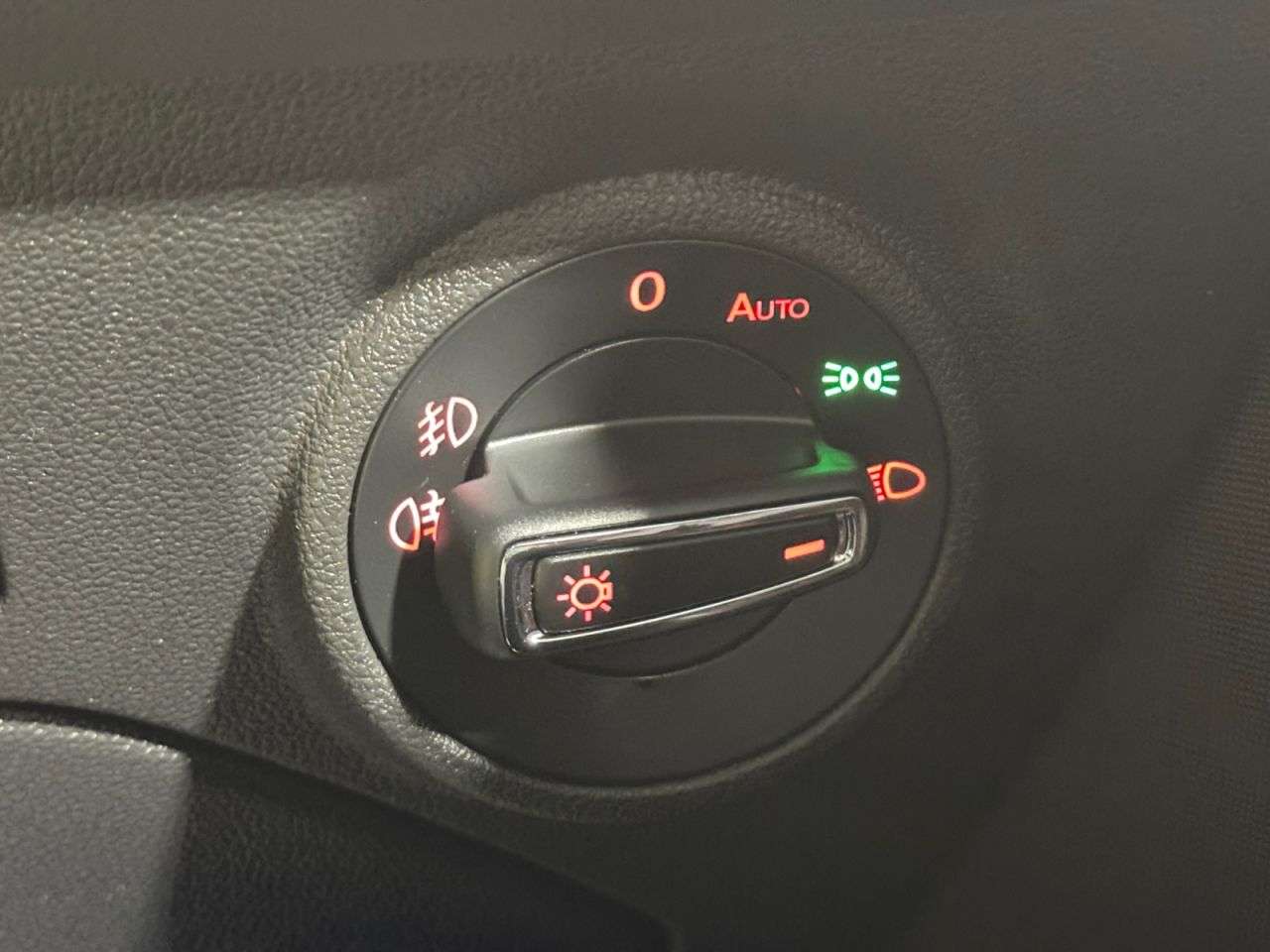2020 SEAT LEON 2020 SEAT LEON