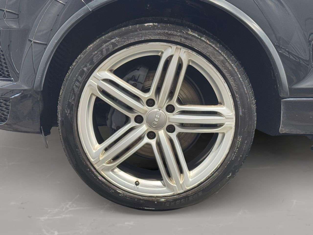 2013 AUDI Q7 2013 AUDI Q7