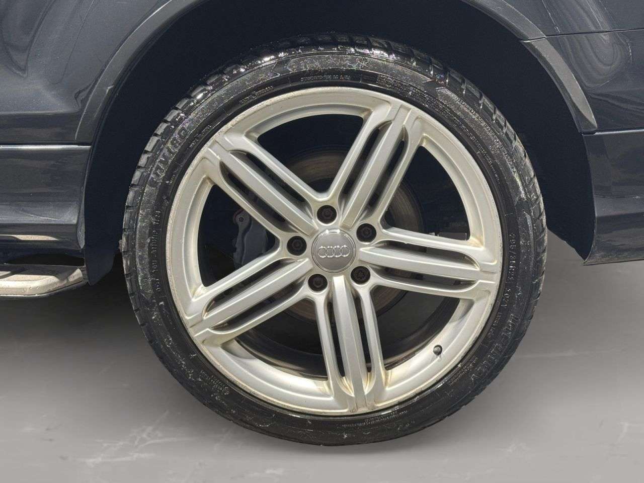 2013 AUDI Q7 2013 AUDI Q7