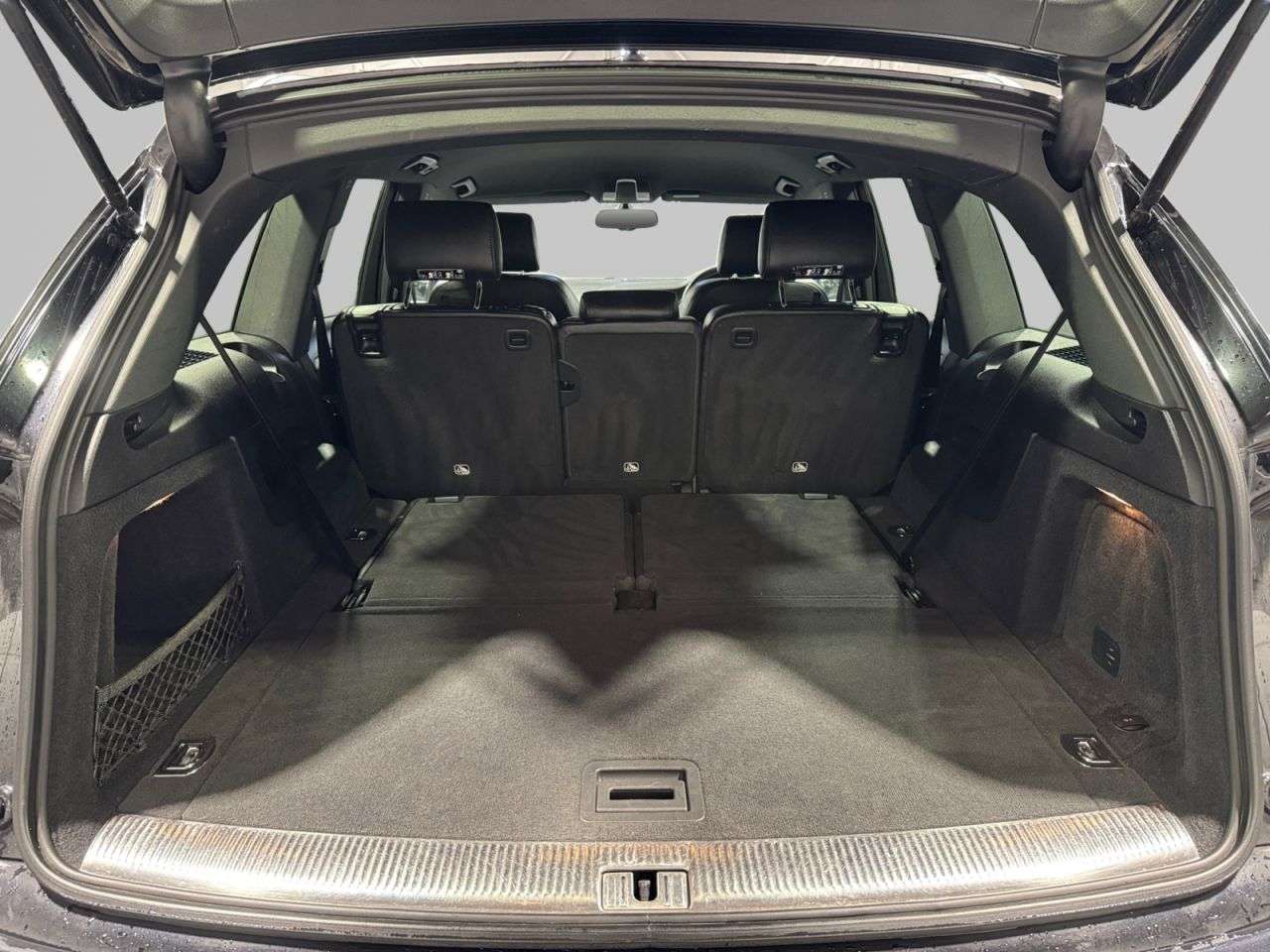 2013 AUDI Q7 2013 AUDI Q7