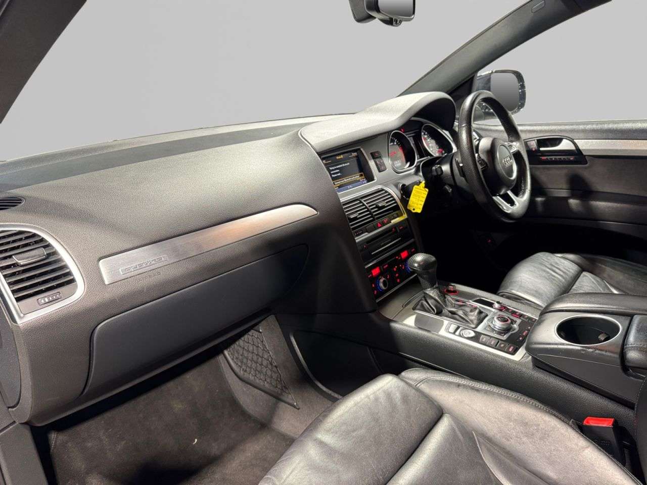 2013 AUDI Q7 2013 AUDI Q7