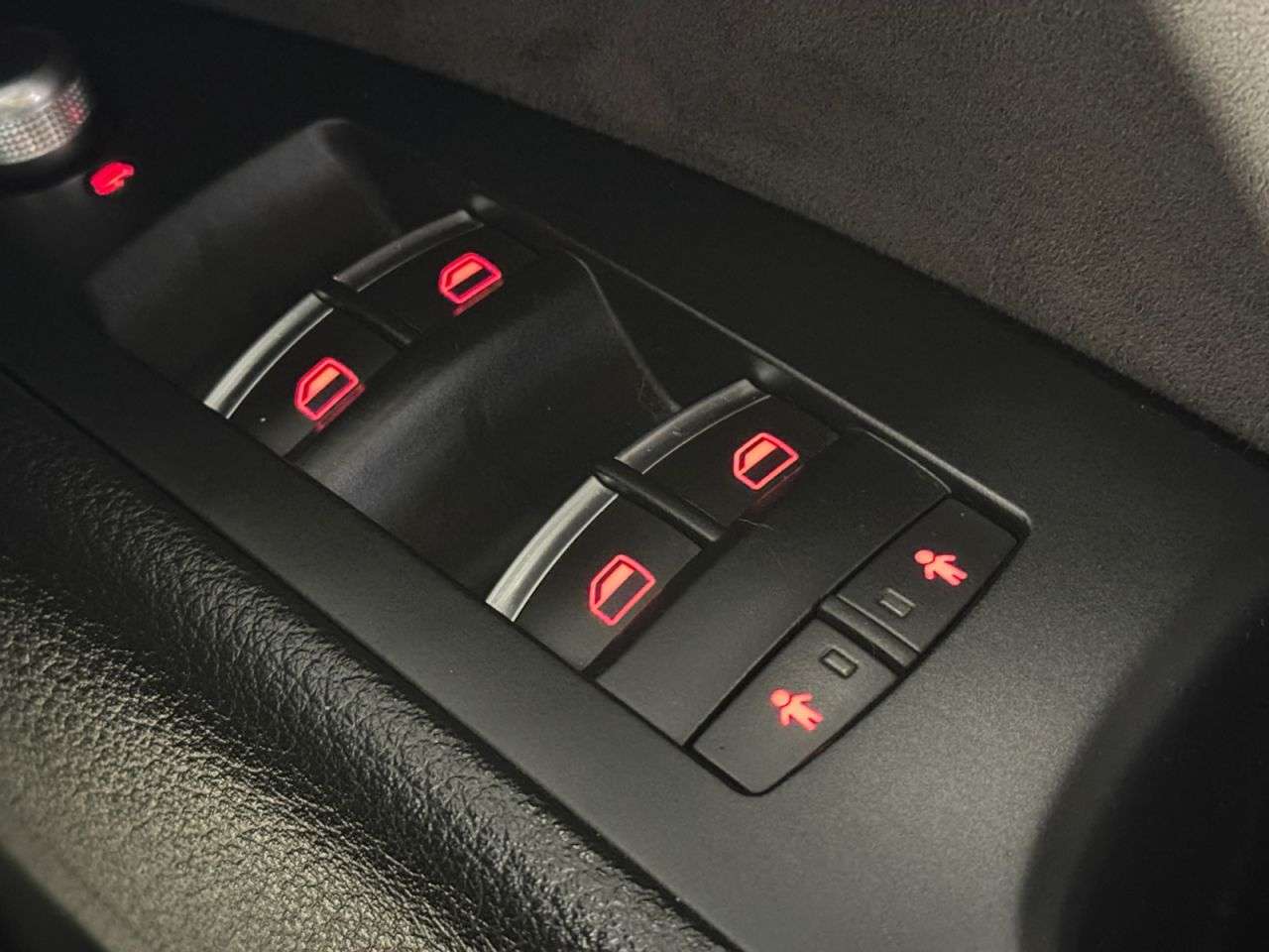 2013 AUDI Q7 2013 AUDI Q7