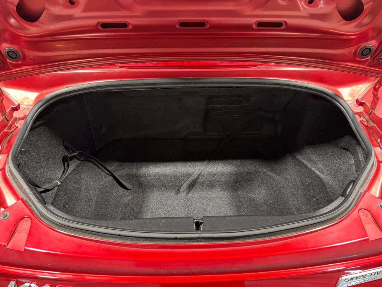 2016 MAZDA MX-5 2016 MAZDA MX-5