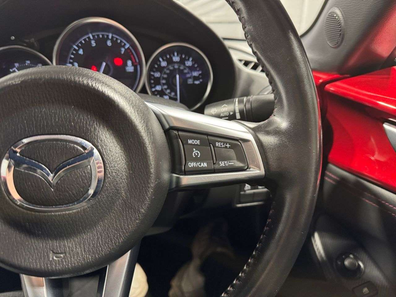 2016 MAZDA MX-5 2016 MAZDA MX-5