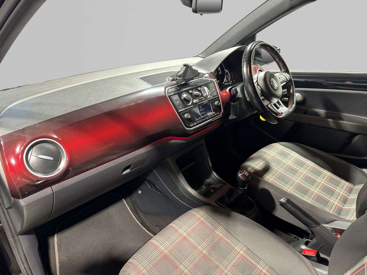 2020 VOLKSWAGEN UP! 2020 VOLKSWAGEN UP!
