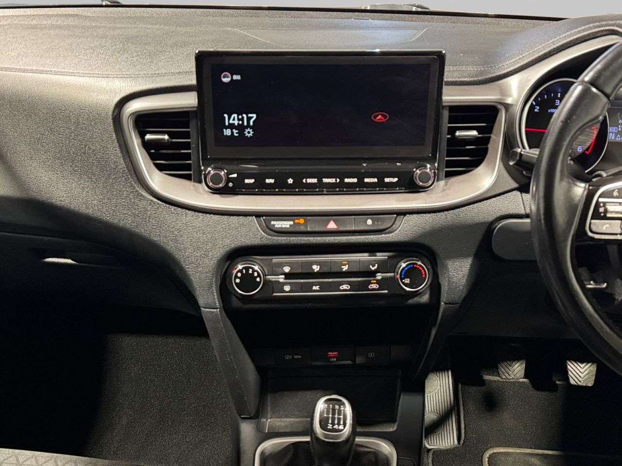 2021 KIA CEED 2021 KIA CEED