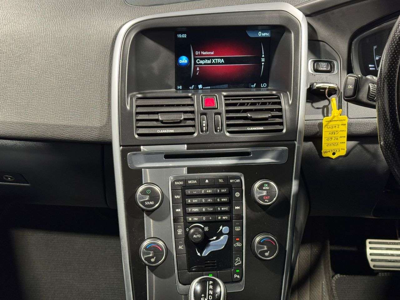 2016 VOLVO XC60 2016 VOLVO XC60