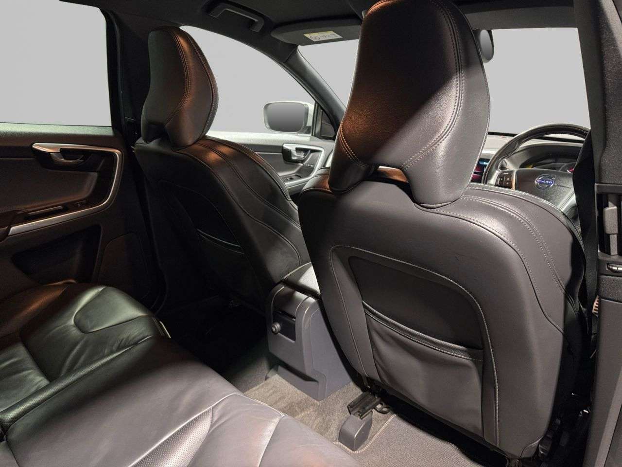 2016 VOLVO XC60 2016 VOLVO XC60