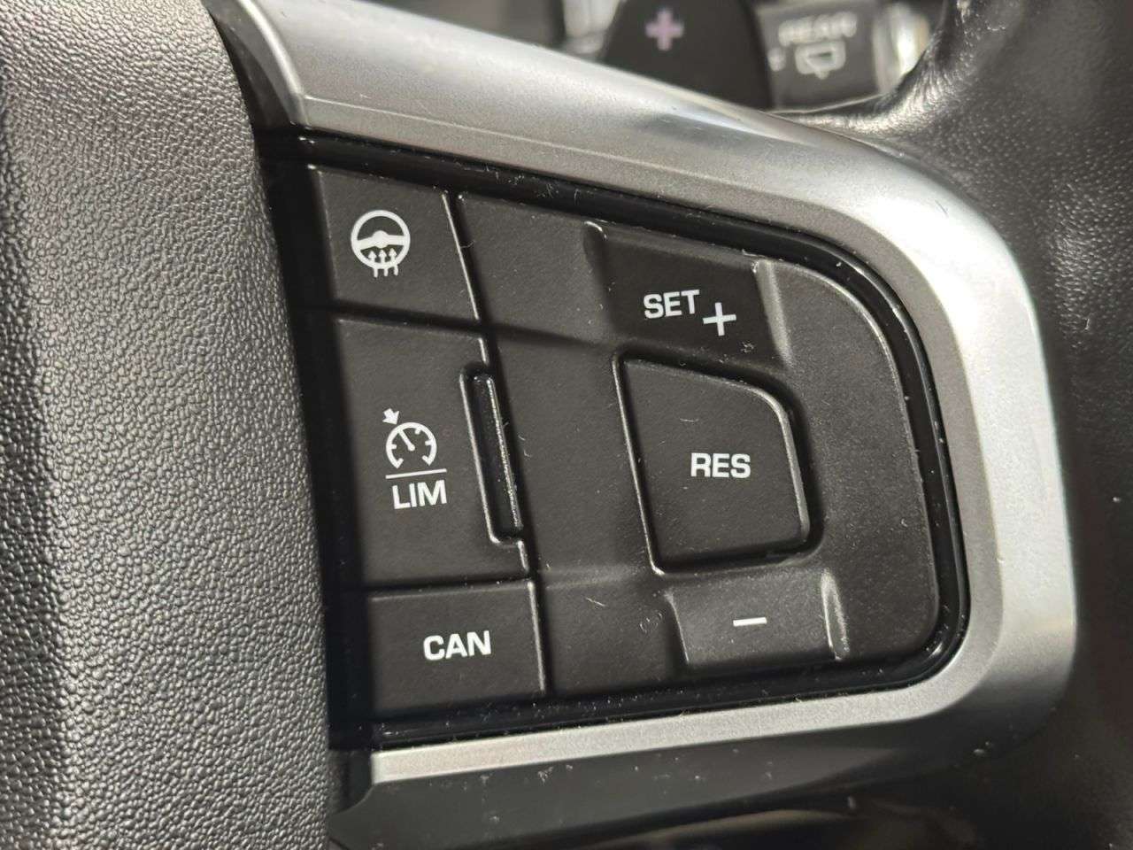 2017 LAND ROVER DISCOVERY SPORT 2017 LAND ROVER DISCOVERY SPORT