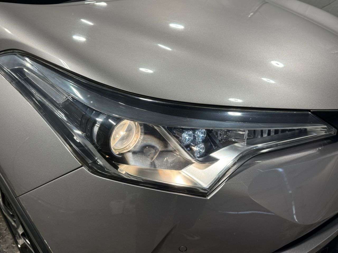 2018 TOYOTA C-HR 2018 TOYOTA C-HR