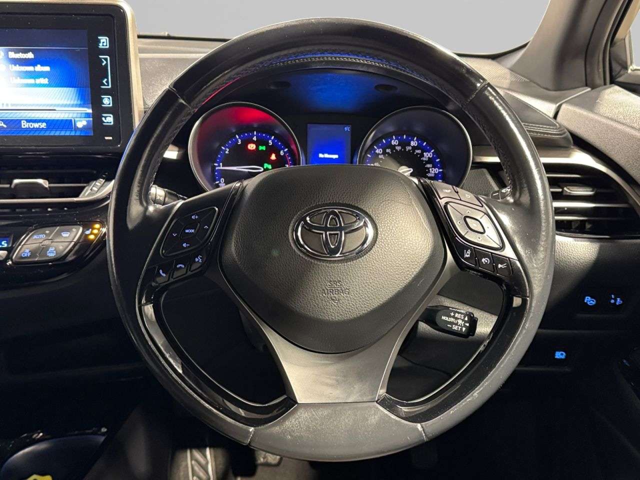 2018 TOYOTA C-HR 2018 TOYOTA C-HR